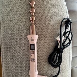 Lange Pink and Rose Gold Hair Curler